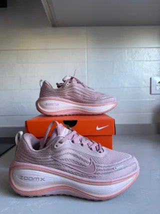 Nike Vomero Plus Rosa Mujer Talla 38