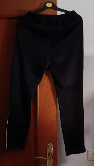 Chándal Nike Academy Talla XL Chico. 158-170 cm