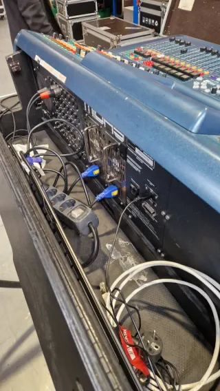 Midas PRO 2 Mesa de Mezclas Digital