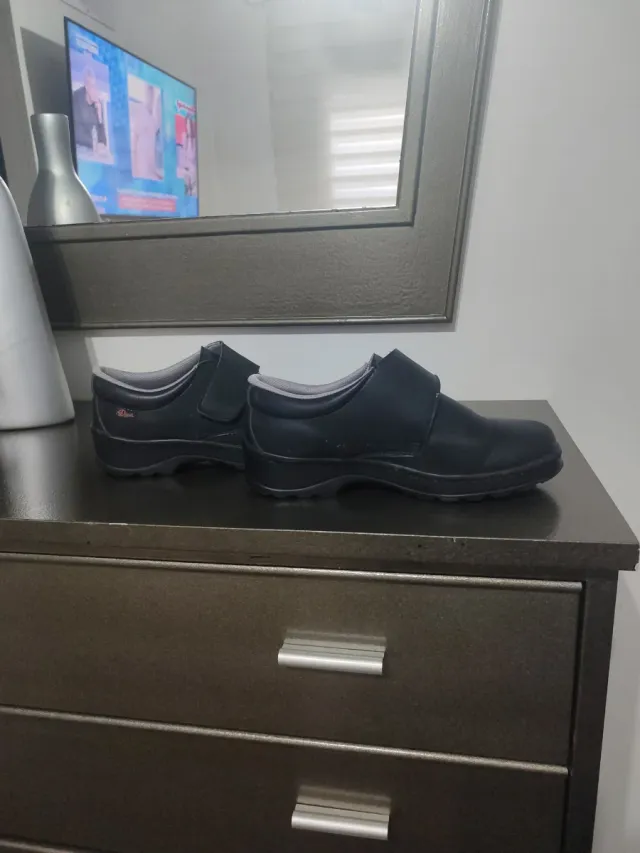 Zapatos de trabajo negros