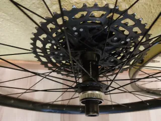 Ruedas 29 Boost +Cassette SX Eagle 12v,30 mm ancho