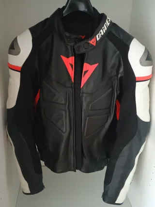 Chaqueta DAINESE T.50 Cuero