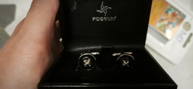Gemelos POSSUM negros y plateados