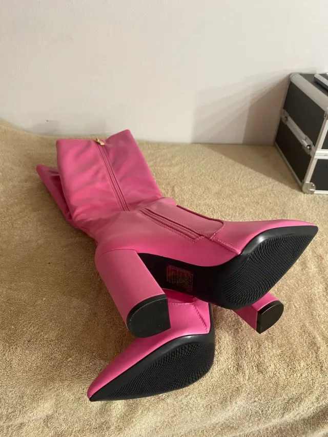 Stivali donna rosa tacco alto n.38