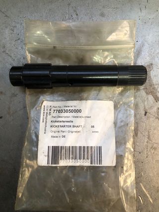 Eje Pedal Arranque KTM 77033050000