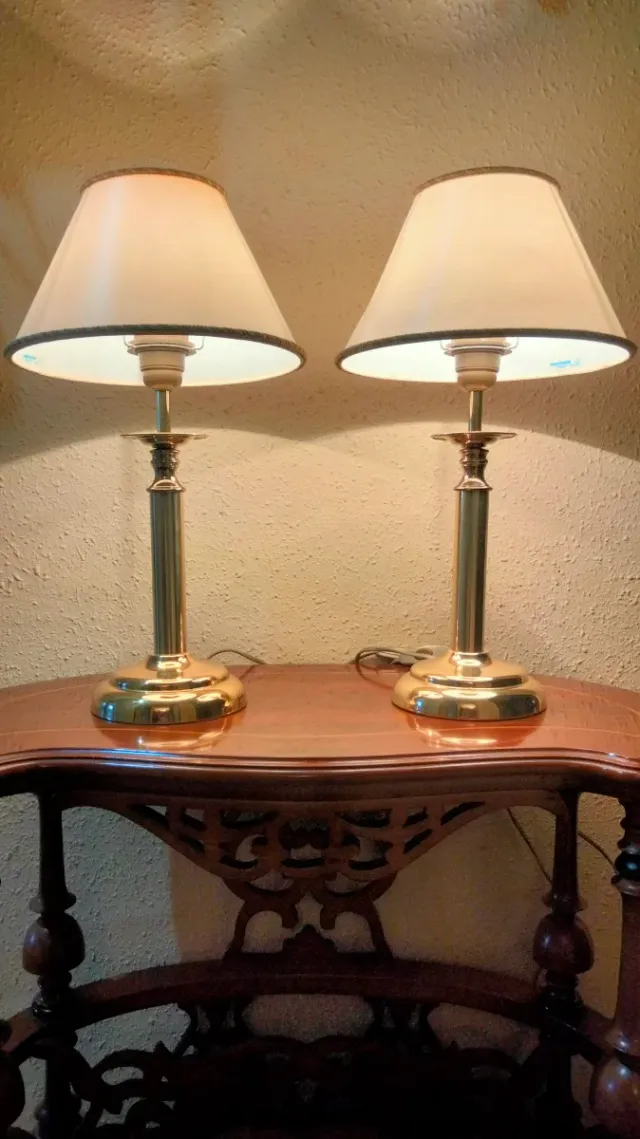 Spettacolari lampade colonna romana in ottone bronzo vintage