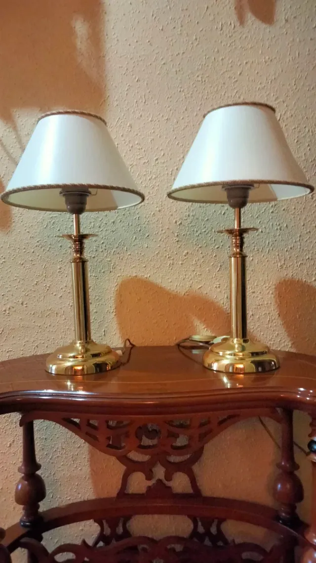 Spettacolari lampade colonna romana in ottone bronzo vintage