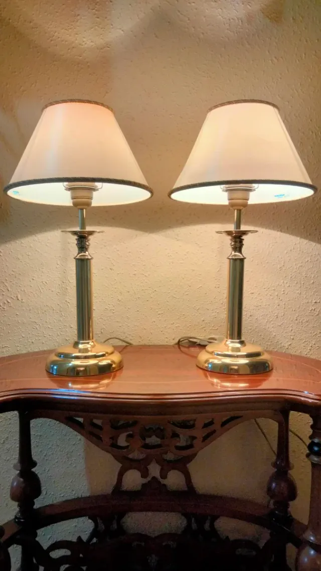 Spettacolari lampade colonna romana in ottone bronzo vintage