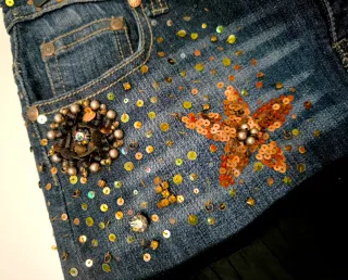 Falda tejana y negro bordado Talla M