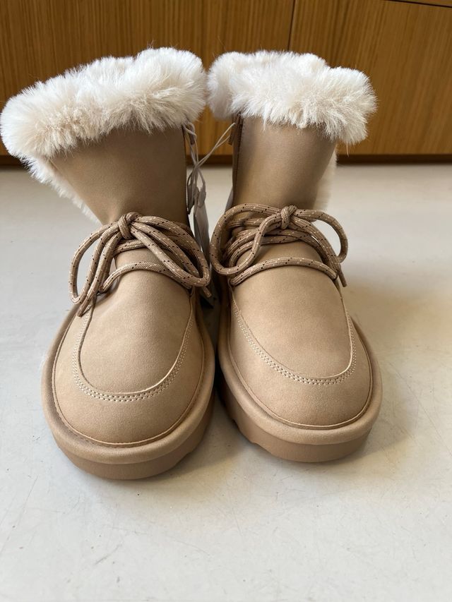 Botines Zara forro pelo beige