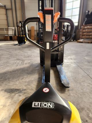 TRANSPALETA LITIO 1500KG 24V/30Ah