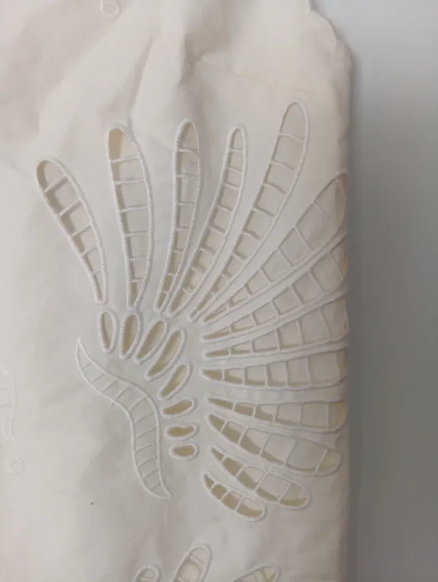 NUEVO CON ETIQUETAS Vestido Zara Beige Talla XS