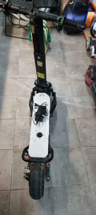 Patinete Eléctrico Cecotec 800W