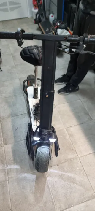 Patinete Eléctrico Cecotec 800W