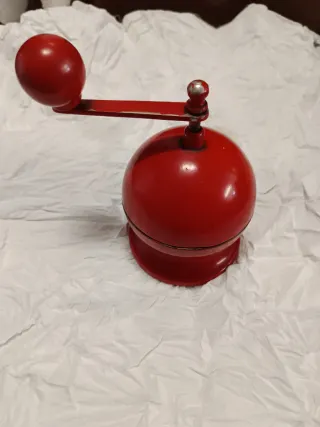 Macina caffè Tre Spade rossa