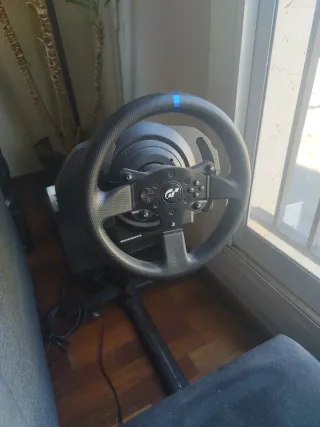 Thrustmaster T300GT + Playseat
