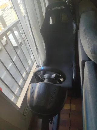 Thrustmaster T300GT + Playseat