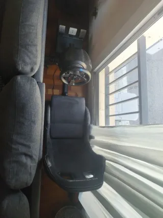 Thrustmaster T300GT + Playseat