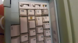 Máquina de escribir Olivetti DE LUXE - II