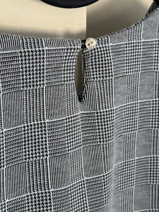 Blusa Sfera asimétrica cuadros S