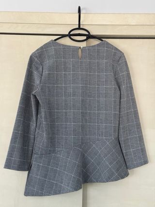 Blusa Sfera asimétrica cuadros S