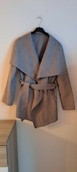 Abrigo gris talla única S/M