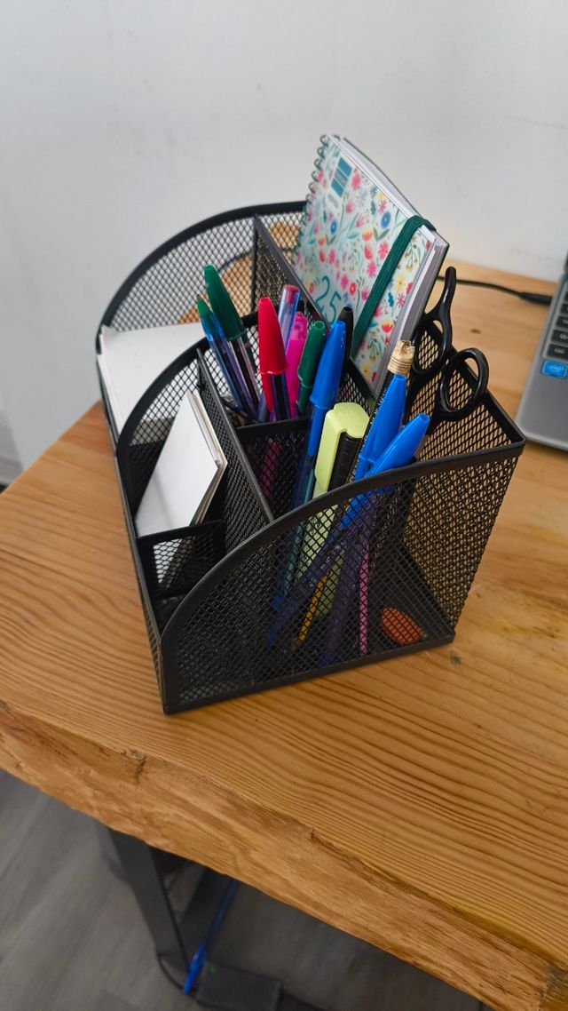 Organizador de escritorio negro