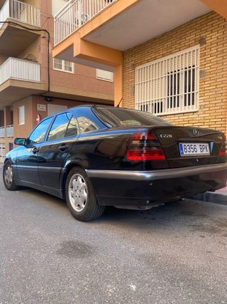 Mercedes C220CDI SPRIT Automático