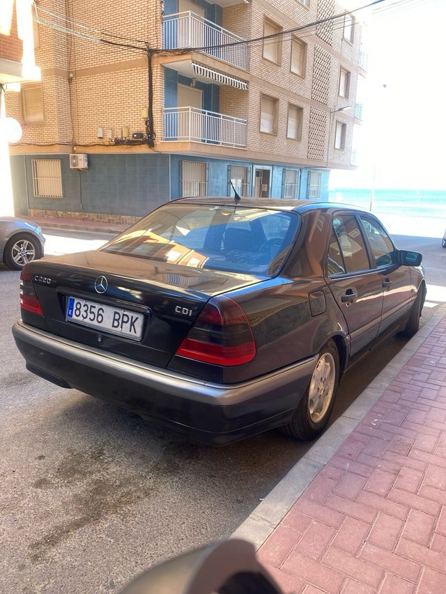 Mercedes C220CDI SPRIT Automático