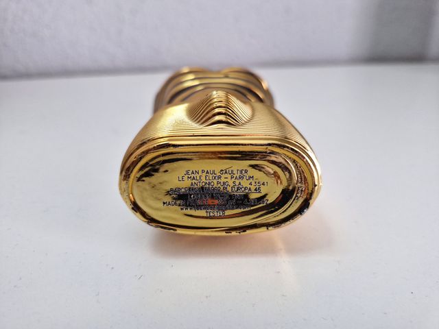 ENVASE - FIGURA - J.P.G. - LE MALE