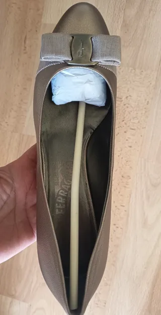 Salvatore Ferragamo Carla Lazo Vara Zapatos Salón