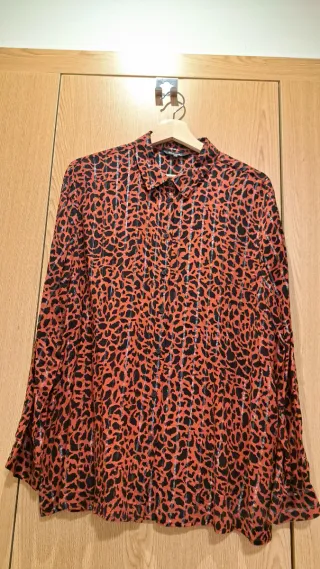 Blusa leopardo rayas plateadas