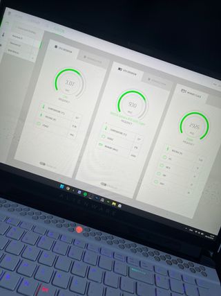 Alienware A51 Laptop Plata