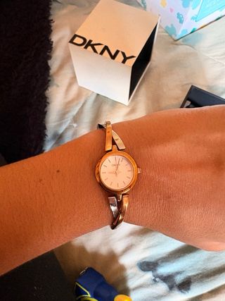 Reloj DKNY Mujer oro rosado y plateado 