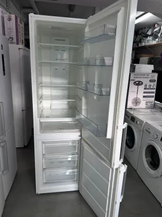 Nevera Combi Benavent con Garantía transporte