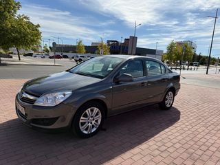 Opel Astra SEDAN 1.7 CDTI 125 CV