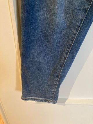 Jeans Mom Fit Caviglia Eco-Friendly