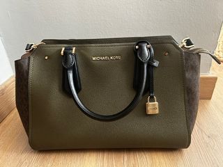 Bolso Michael Kors piel verde y marrón