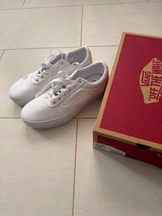 Vans Ward Platform Mujer T39 Blancas