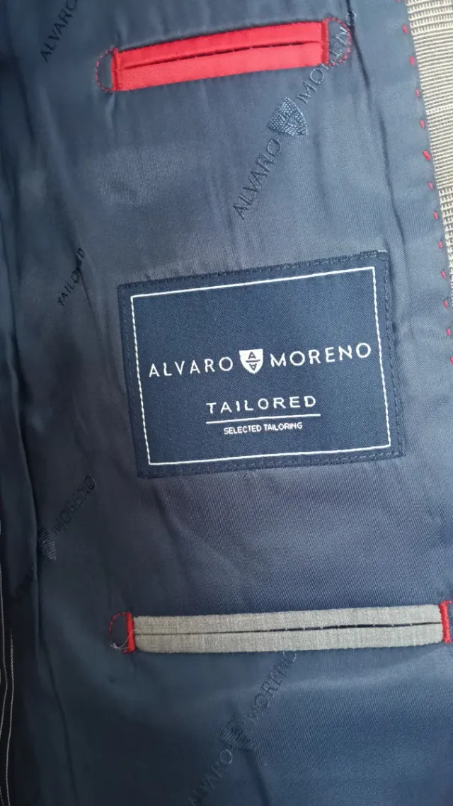 Traje Álvaro Moreno Gris