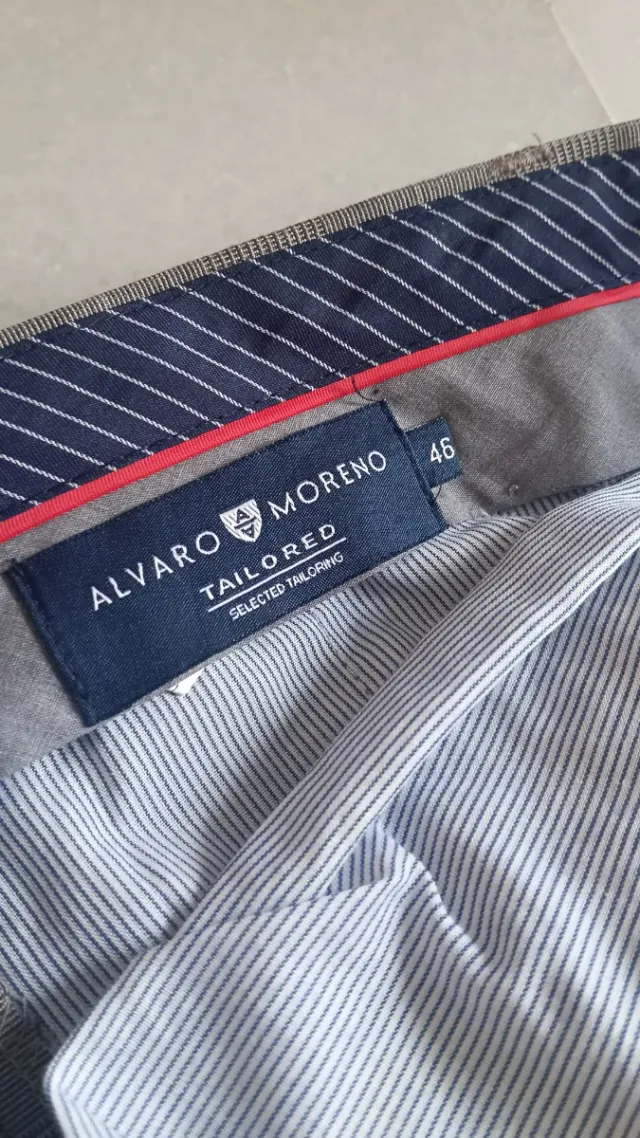 Traje Álvaro Moreno Gris