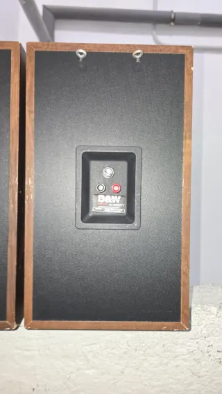 Altavoces B&W  DM-550