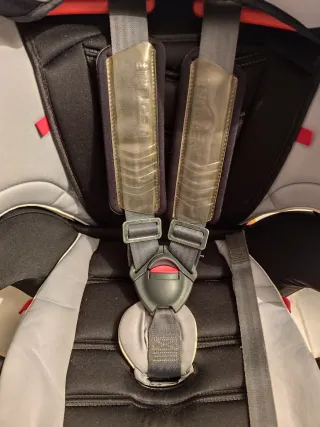 Silla de coche para niño Chicco. Grupo 2 - 3