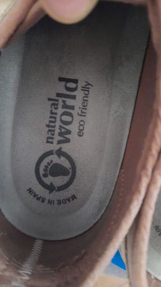 Zapatos Natural World Beige/Marrón