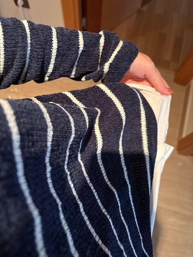 Jersey suave de rayas azul y blanco