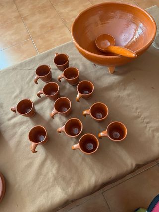 Lote cerámica cocina: cuencos, jarra, tazas
