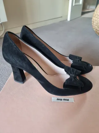 Stivali Miu Miu Neri con Fiocco