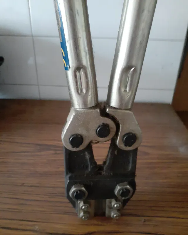 Tijera/ cizalla Alba CA-2