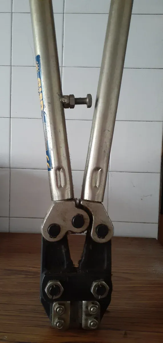 Tijera/ cizalla Alba CA-2