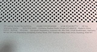 PORTÁTIL HP 15 PULGADAS, CORE I3 8GB RAM, POCO USO